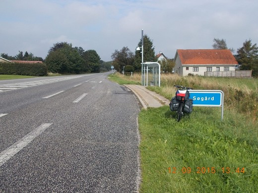074 čekárny zatím nic moc.JPG
