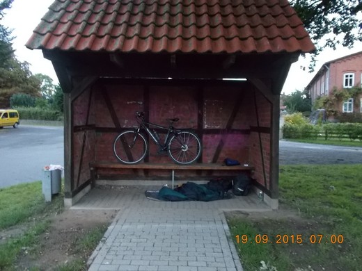 163 čekárna ráno.JPG