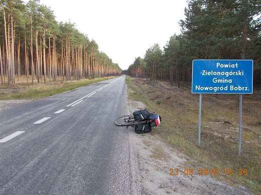 236 okres Zielonogórski, obec Nowogród Bobrzanski.JPG